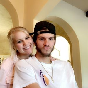 Meet your Posher, Cale